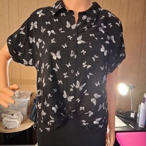 No Boundaries Black and White Butterfly Button Down Shirt